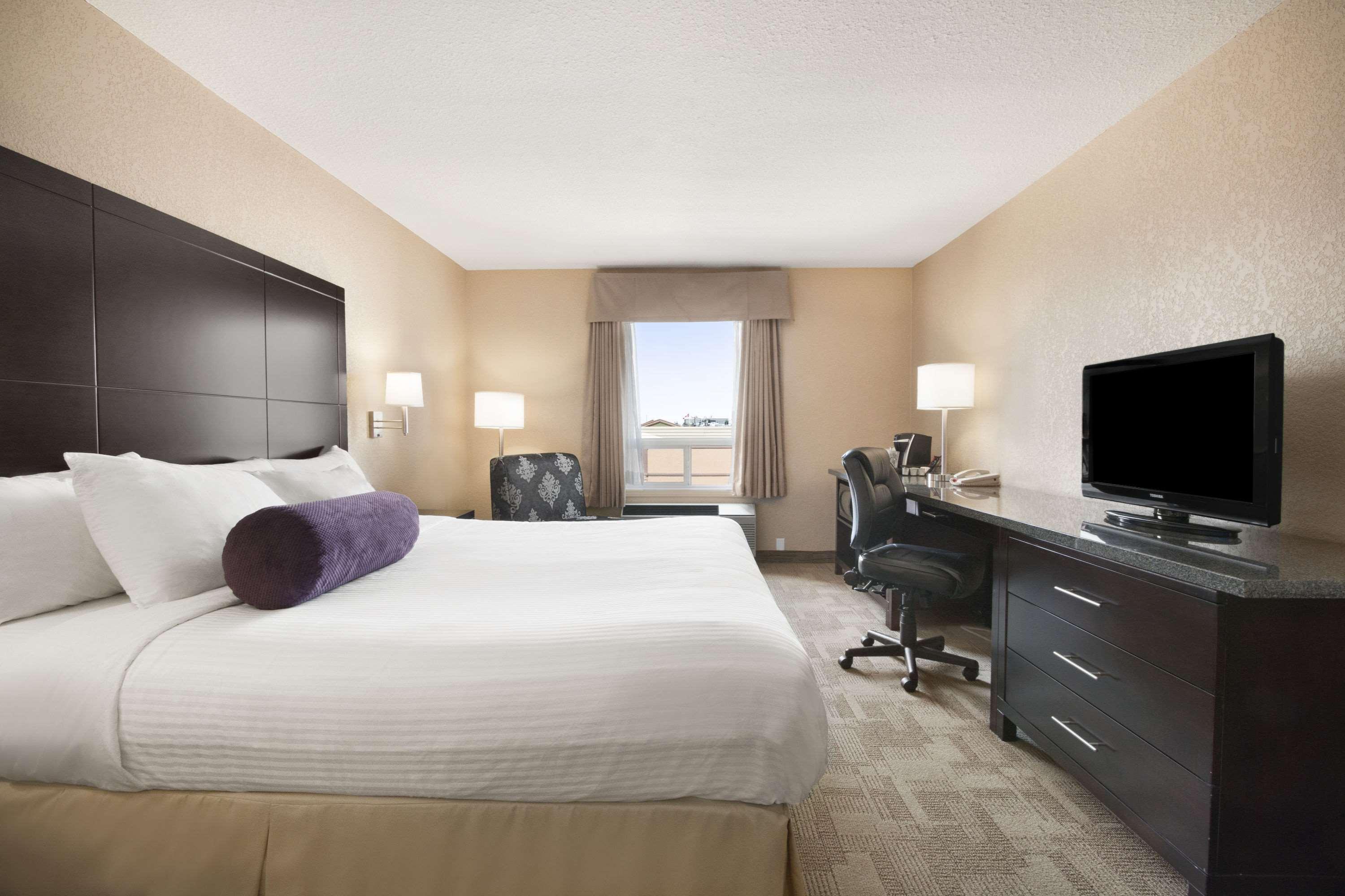 Days Inn By Wyndham Calgary Airport Εξωτερικό φωτογραφία