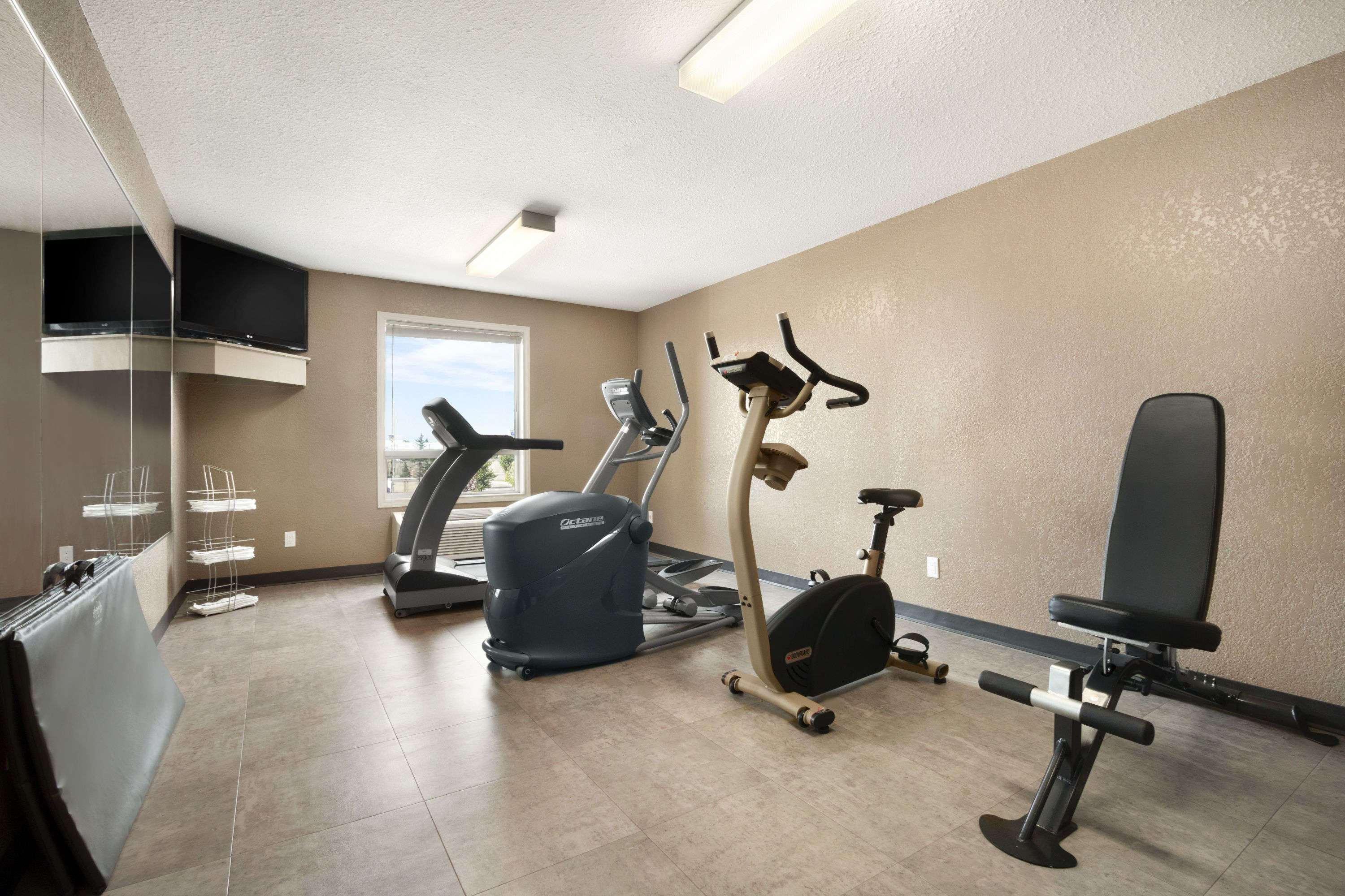 Days Inn By Wyndham Calgary Airport Εξωτερικό φωτογραφία