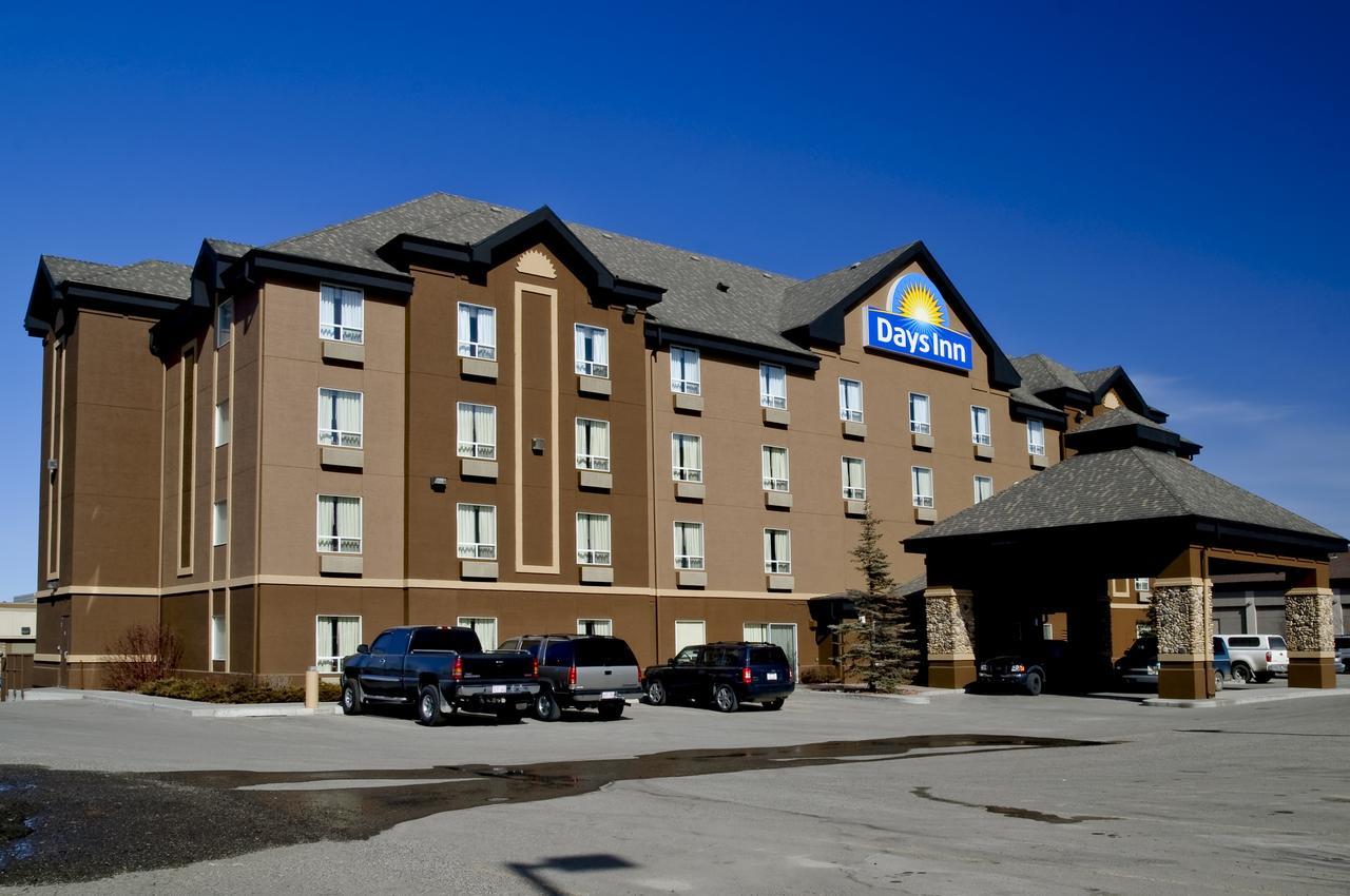 Days Inn By Wyndham Calgary Airport Εξωτερικό φωτογραφία
