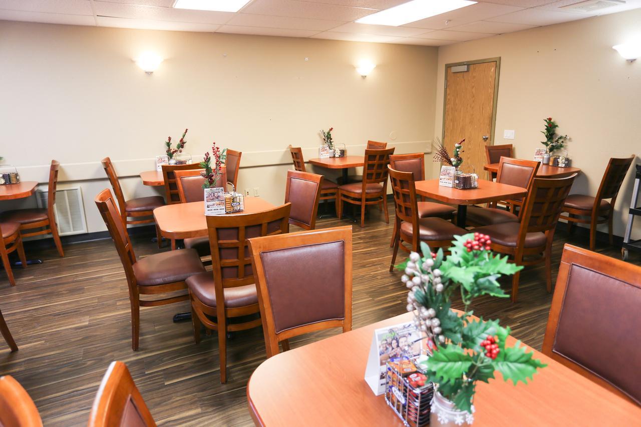 Days Inn By Wyndham Calgary Airport Εξωτερικό φωτογραφία