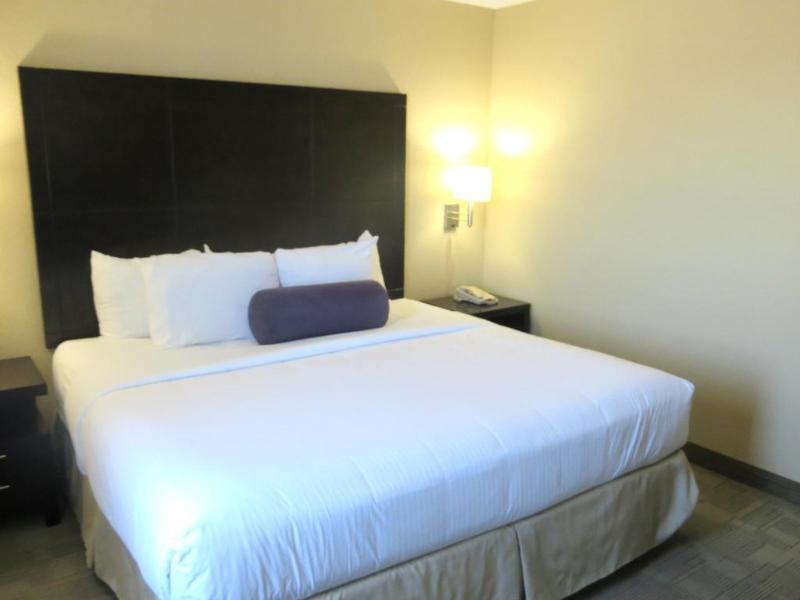 Days Inn By Wyndham Calgary Airport Εξωτερικό φωτογραφία